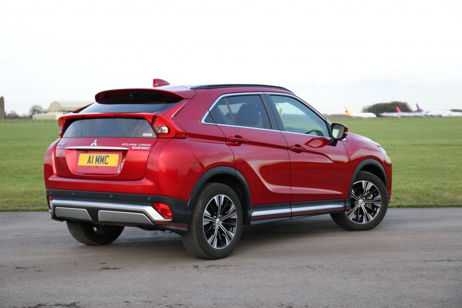  Mitsubishi Eclipse Cross First Edition 2018 года  (UK) (фото 12 из 12)